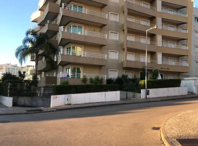 아파트 T1 Da Rocha